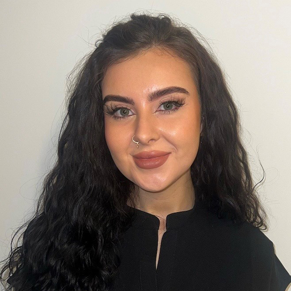 amber_greaves